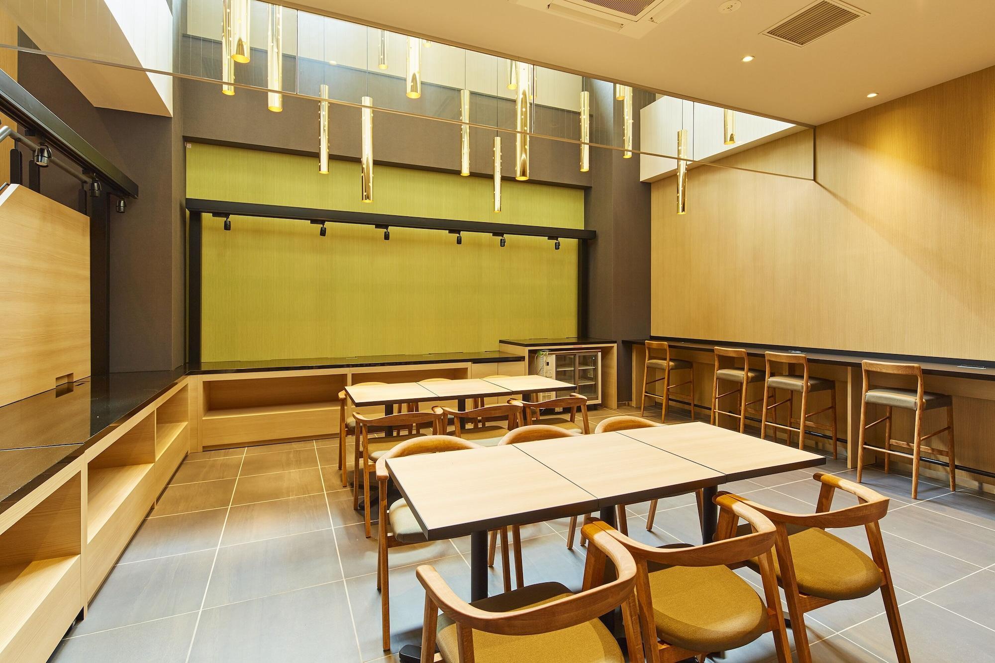 hotel MONday Kyoto Karasuma Nijo Bagian luar foto