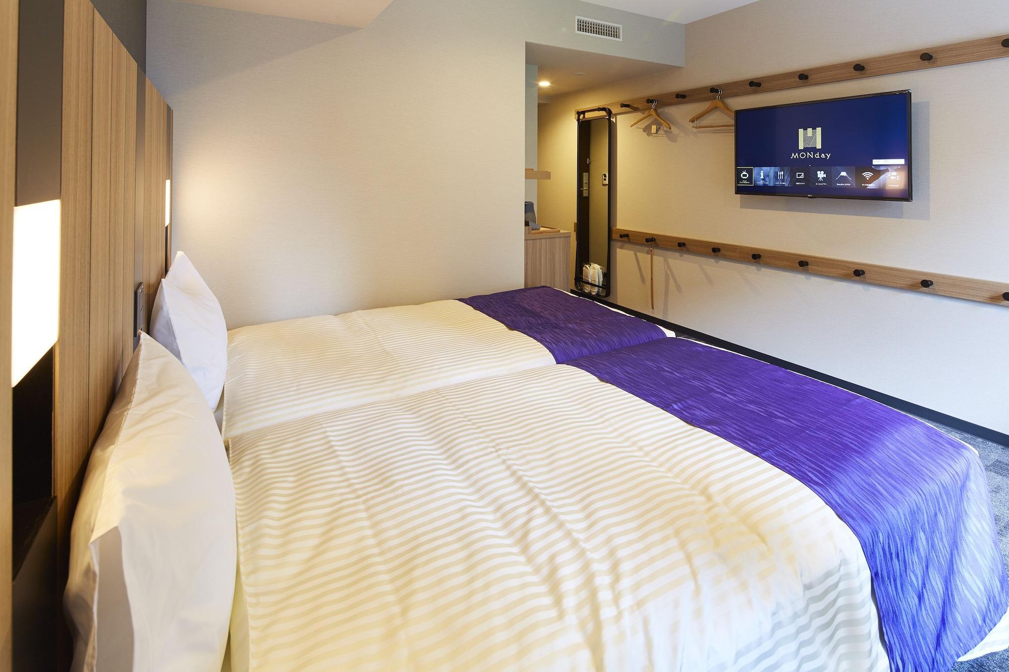hotel MONday Kyoto Karasuma Nijo Bagian luar foto