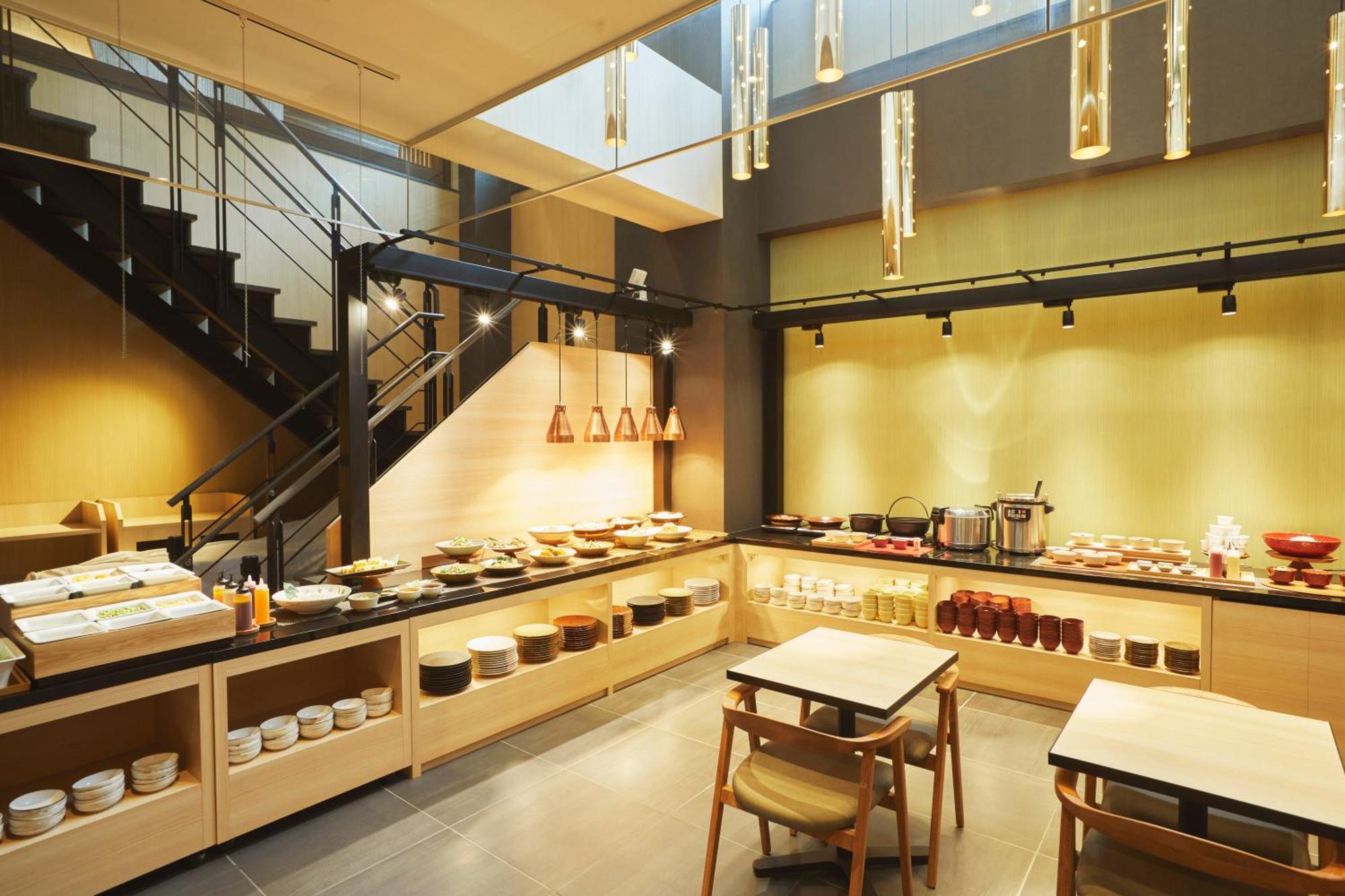 hotel MONday Kyoto Karasuma Nijo Bagian luar foto