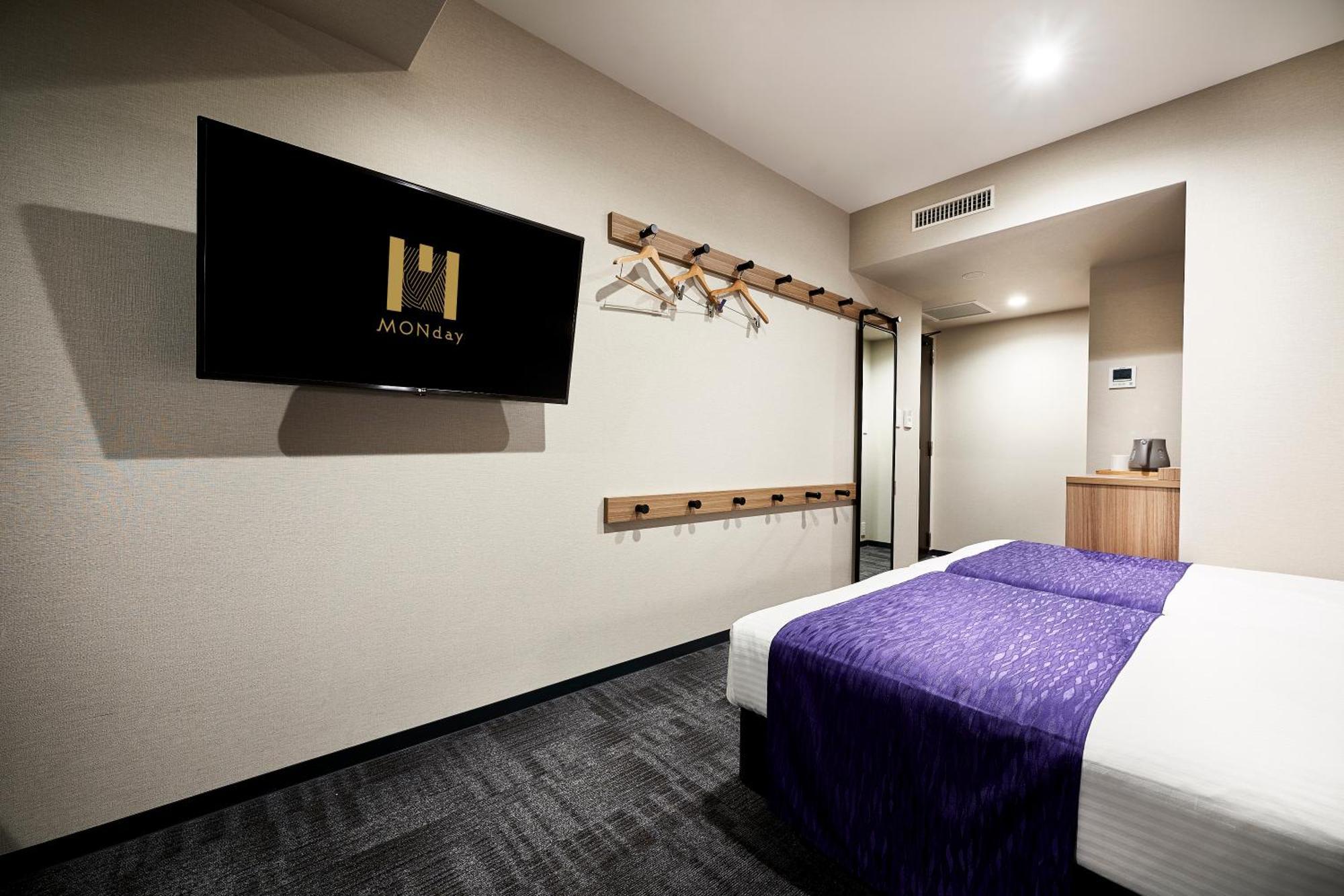hotel MONday Kyoto Karasuma Nijo Bagian luar foto