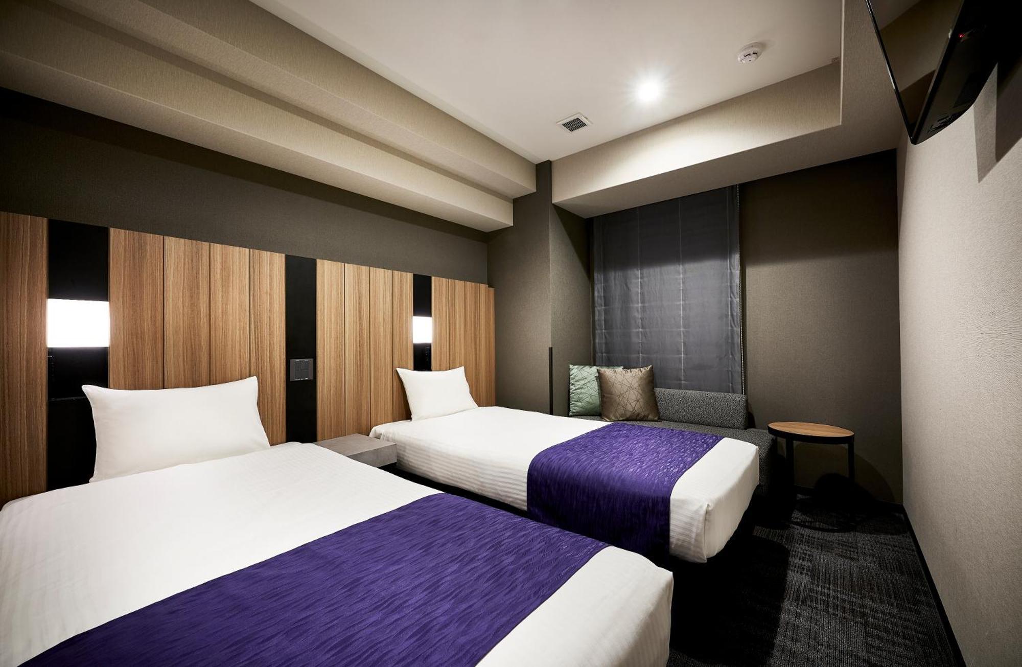 hotel MONday Kyoto Karasuma Nijo Bagian luar foto